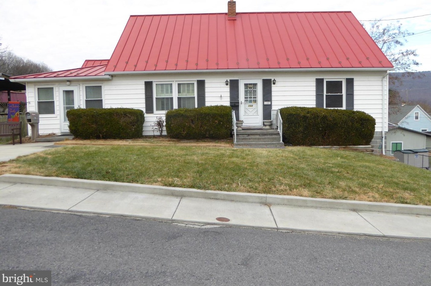 155 S Grafton St, Three Churches, WV 26757