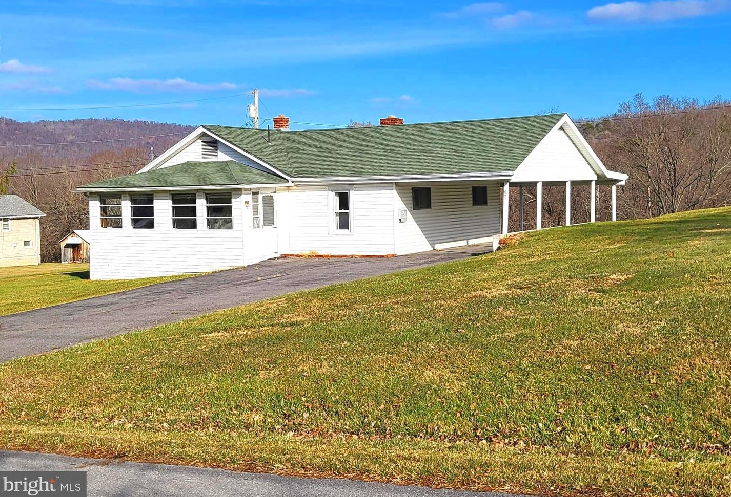 87 Potomac Ave, Three Churches, WV 26757
