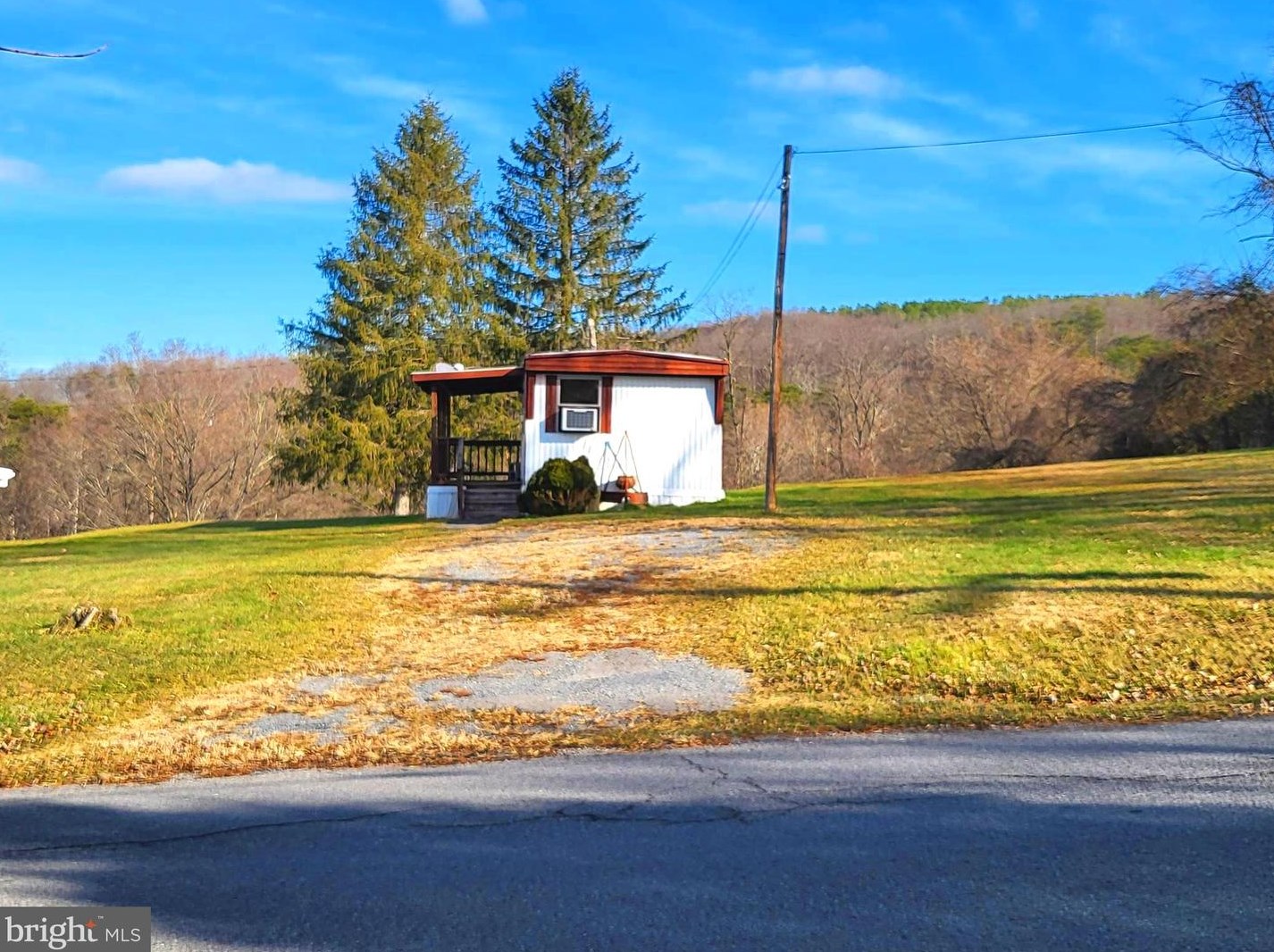 91 Potomac Ave, Three Churches, WV 26757