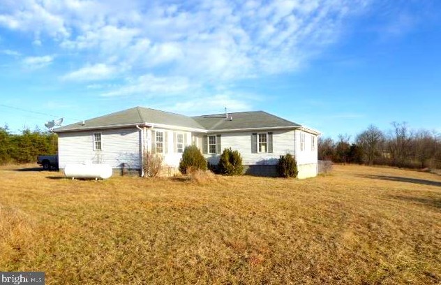 485 Peach Lake Dr, Three Churches, WV 26757