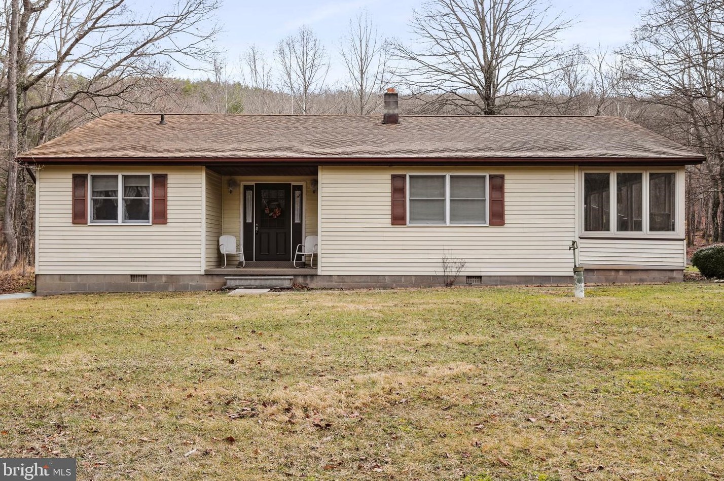 1145 Buffalo Hollow Rd, Three Churches, WV 26757