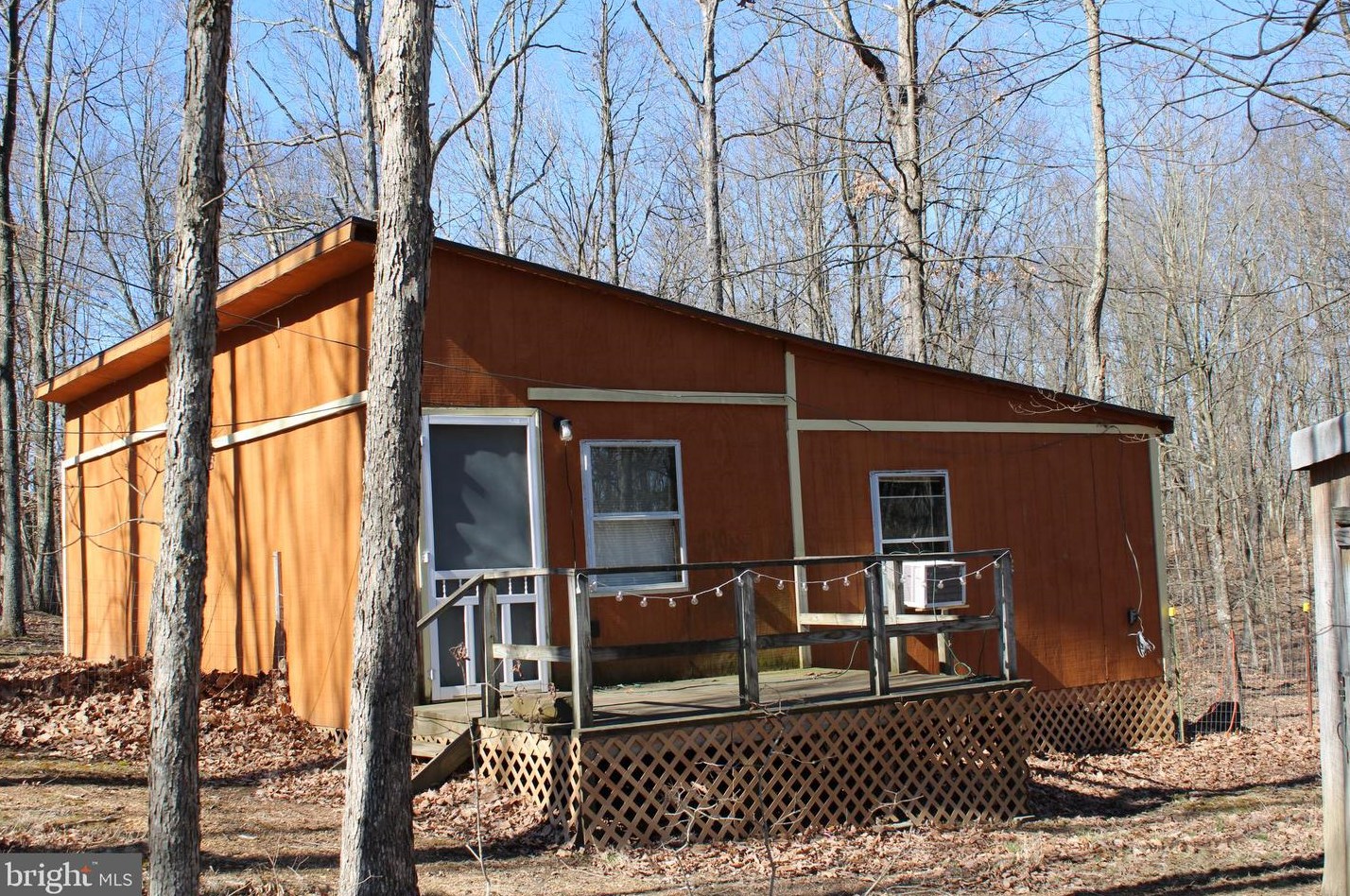 29 Cardinal Run, Augusta, WV 26704