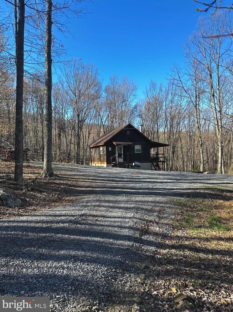 1560 Wild Dog Pass, Delray, WV 26714