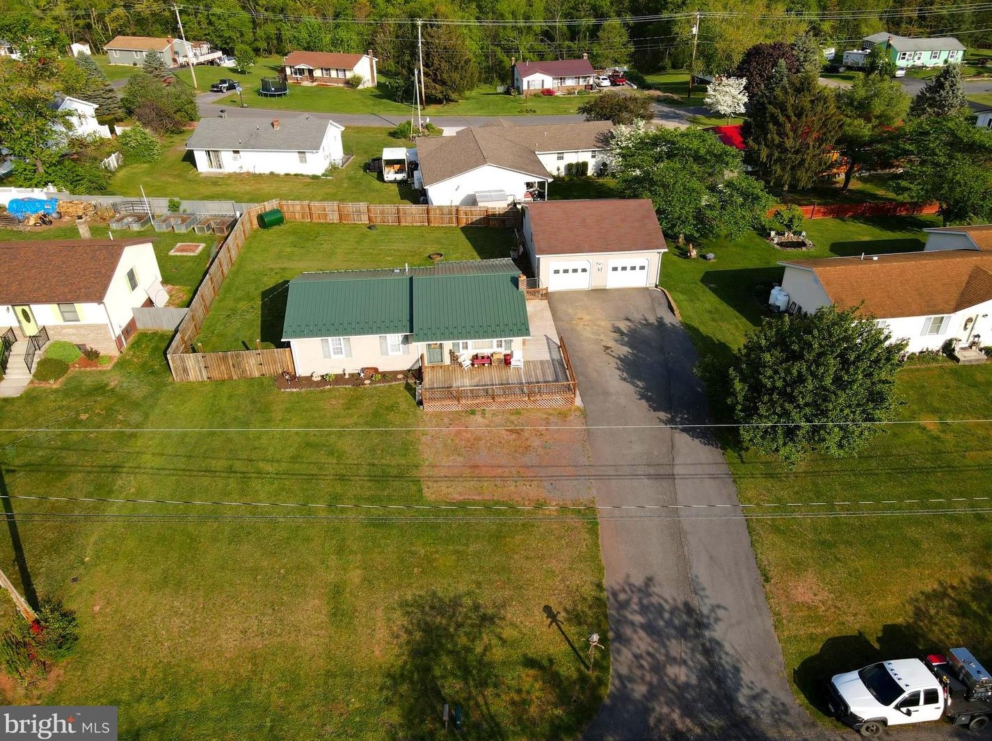 247 E Ridge Loop Rd, Three Churches, WV 26757
