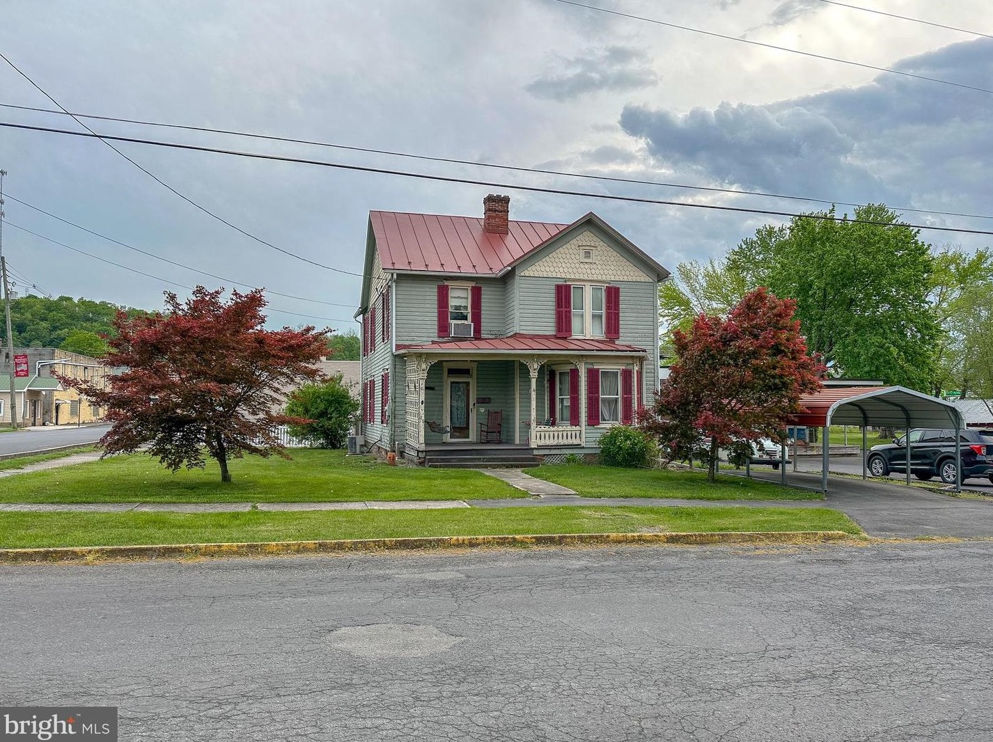 110 W Rosemary Ln, Three Churches, WV 26757