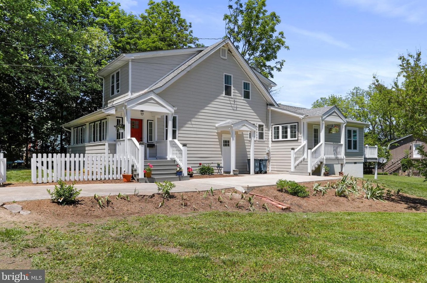 145 E Rosemary Ln, Three Churches, WV 26757
