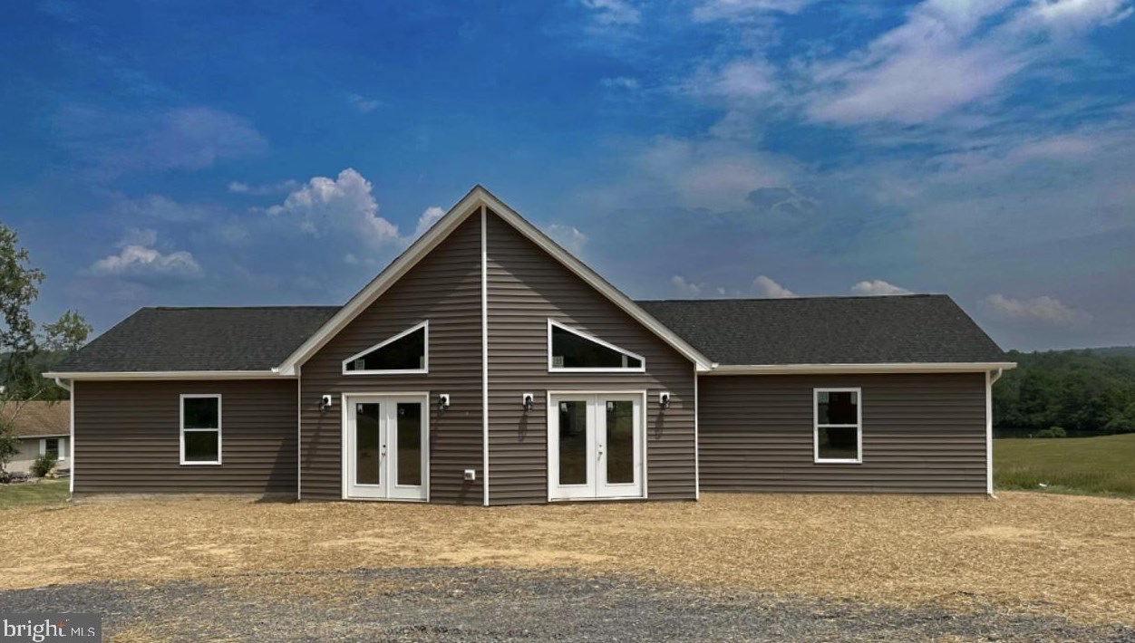 360 Quaker Lake Trail, Capon Bridge, WV 26711