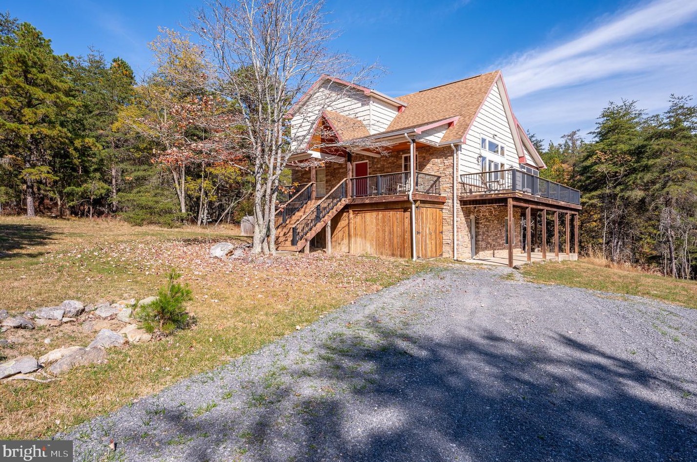 1002 Butternut Dr, Yellow Spring WV  26865-9042 exterior