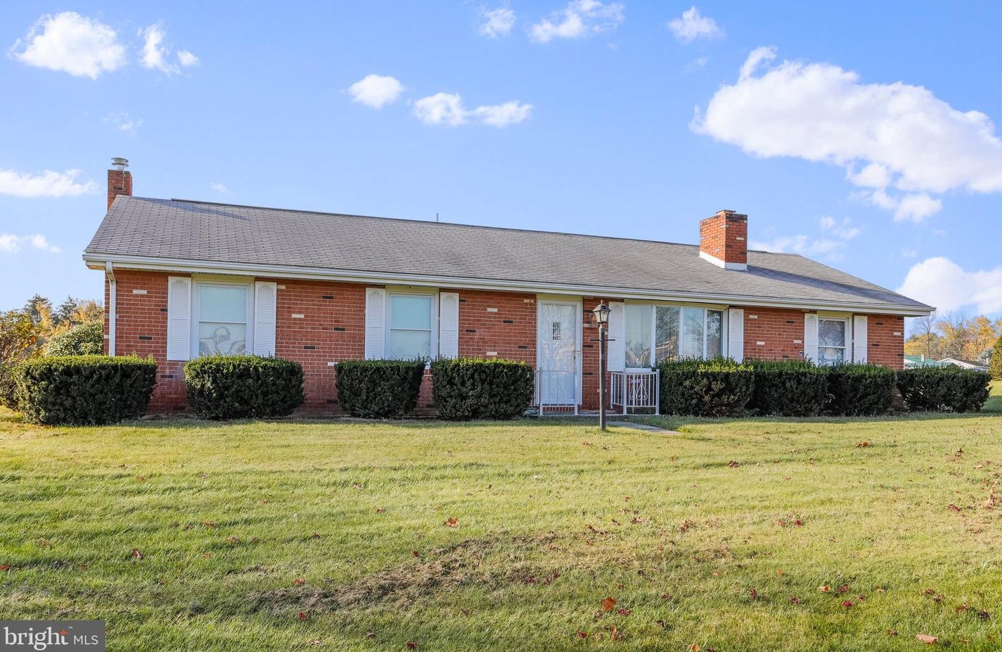 31 York Dr, Three Churches, WV 26757