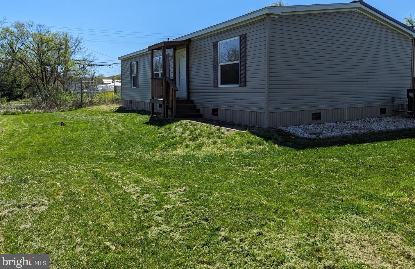 8304 Cumberland Rd, Springfield, WV 26763
