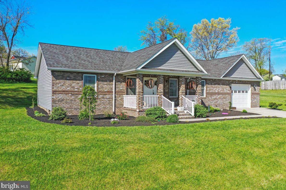 507 Harvest Dr, Three Churches, WV 26757