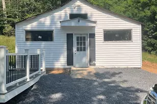 7464 Paw Paw Rd, Paw Paw, WV 25434 - Photo 10