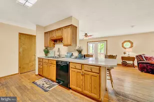 121 Pendragon Ct, Paw Paw, WV 25434 - Photo 14