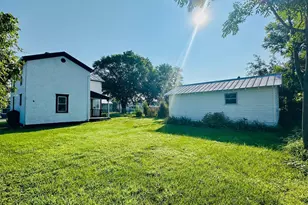 252 W Birch Ln, Romney, WV 26757 - Photo 6