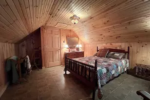 634 Island Ridge Rd, Purgitsville, WV 26852 - Photo 32