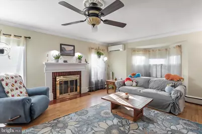 195 W Gravel Lane, Romney, WV 26757 - Photo 4