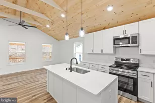 221 Heavenly Ln, Capon Bridge, WV 26711 - Photo 22