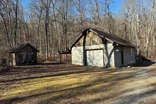 1070 Crystal Hollow Rd, Green Spring, WV 26722 - Photo 2