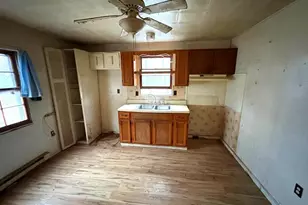 239 Bird Ridge Rd, Springfield, WV 26763 - Photo 6