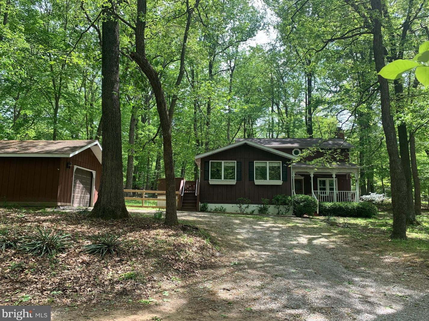 70 Chestnut Pl, Harpers Ferry, WV 25425