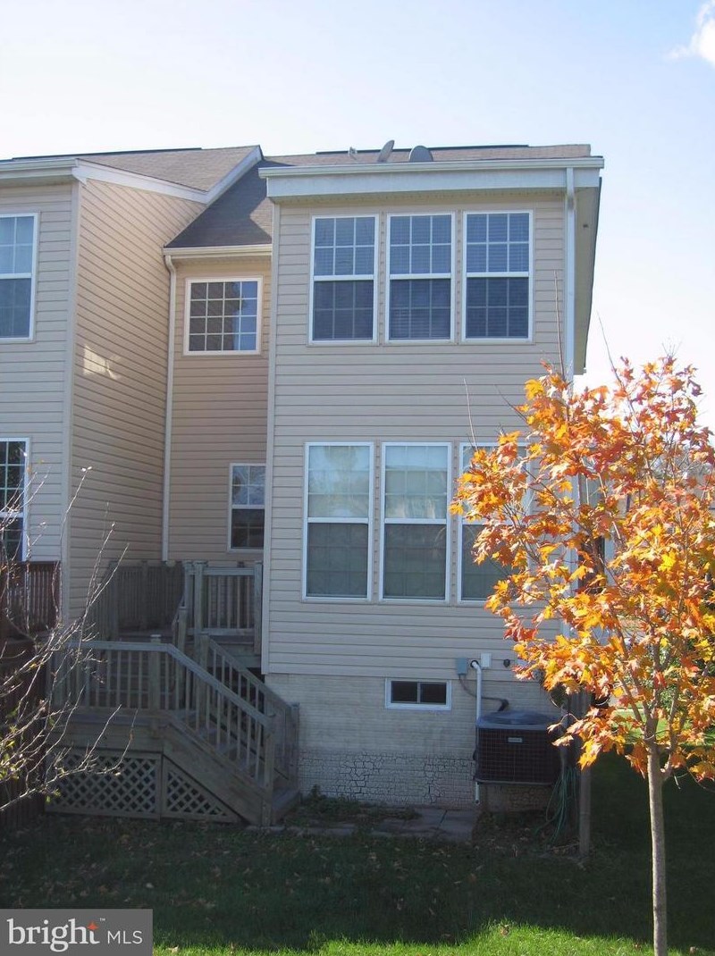 388 Starkeys Lndg, Shepherdstown, WV 25443
