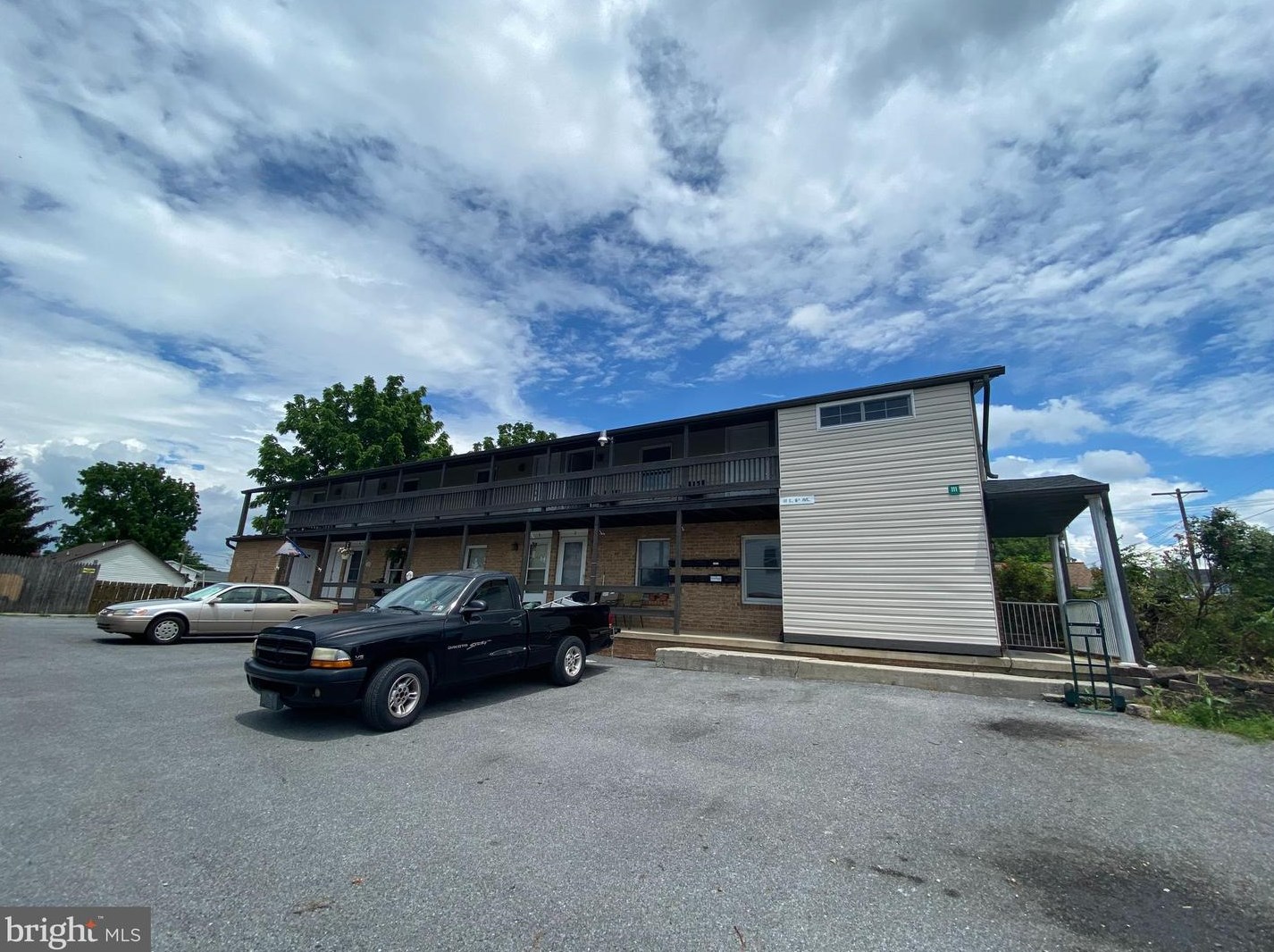 111 W 6th Ave, Ranson, WV 25438