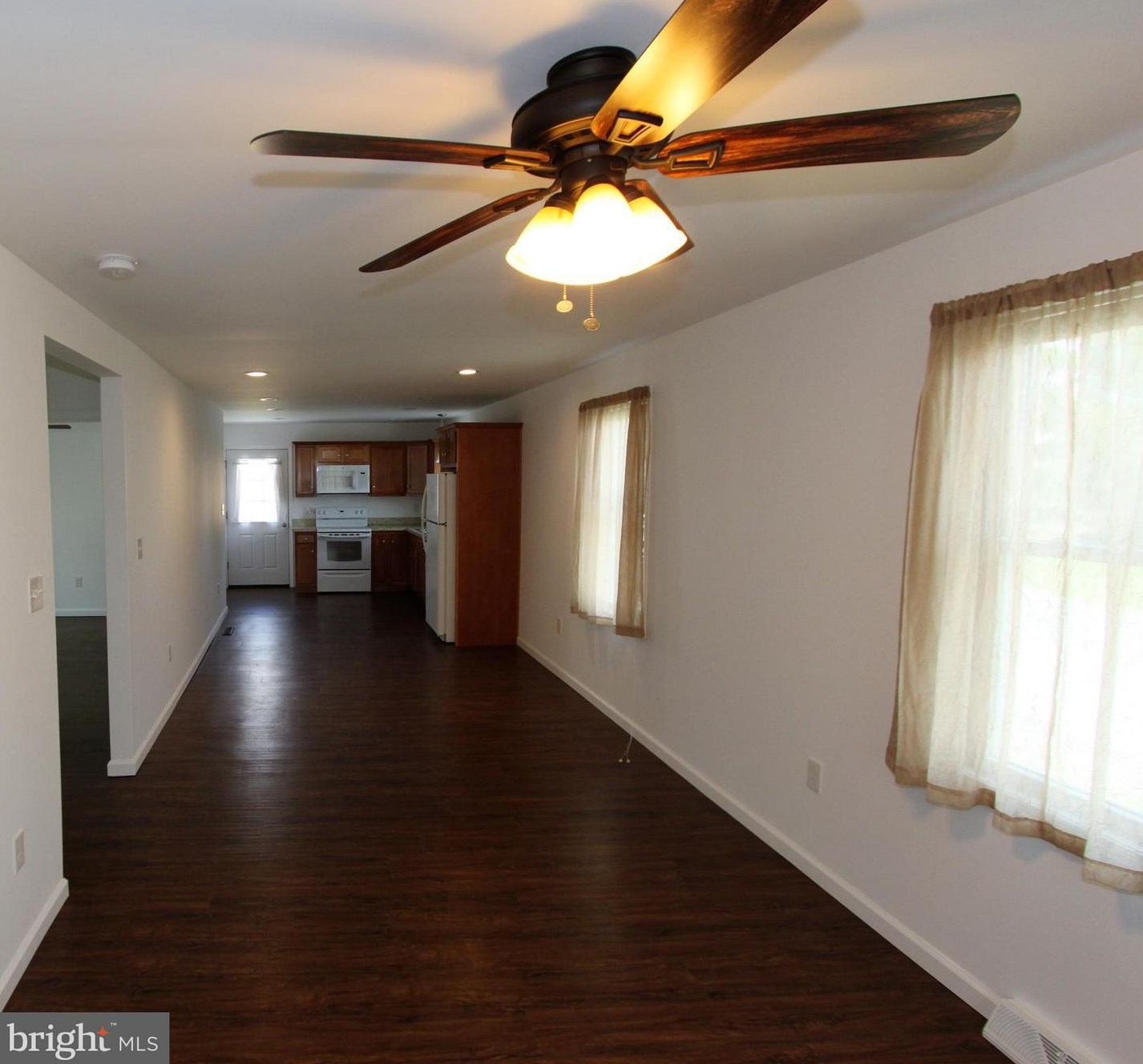 300 W 4th Ave, Ranson, WV 25438