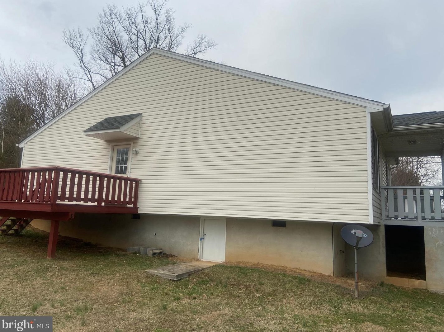 247 Burns St, Ranson, WV 25438