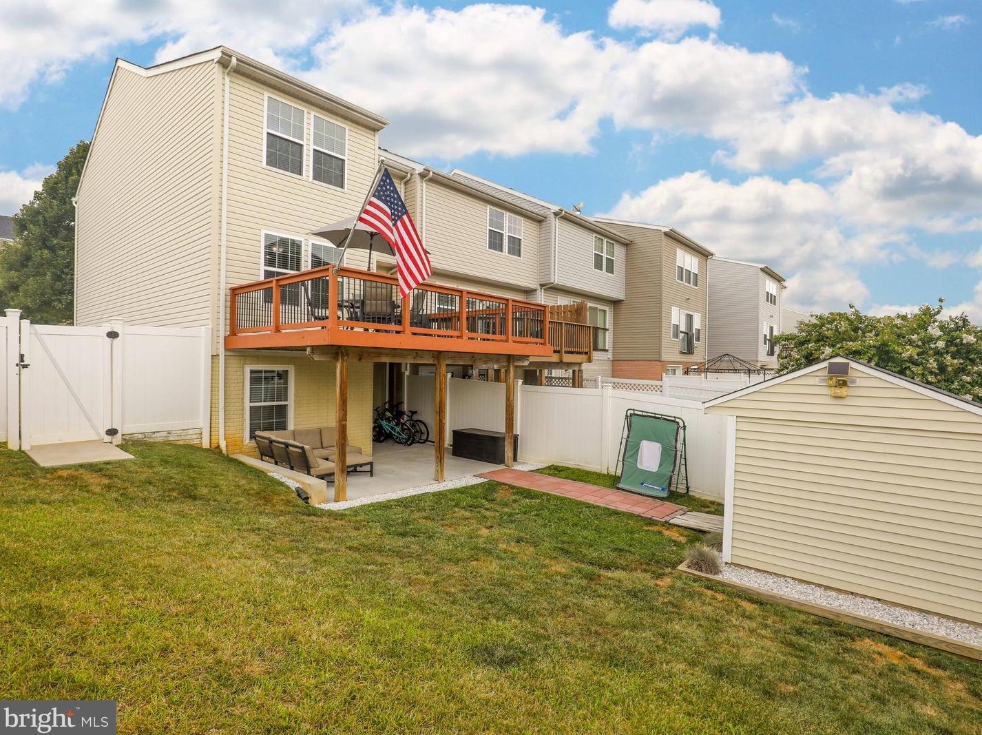 1206 Steed St, Ranson, WV 25438-5718