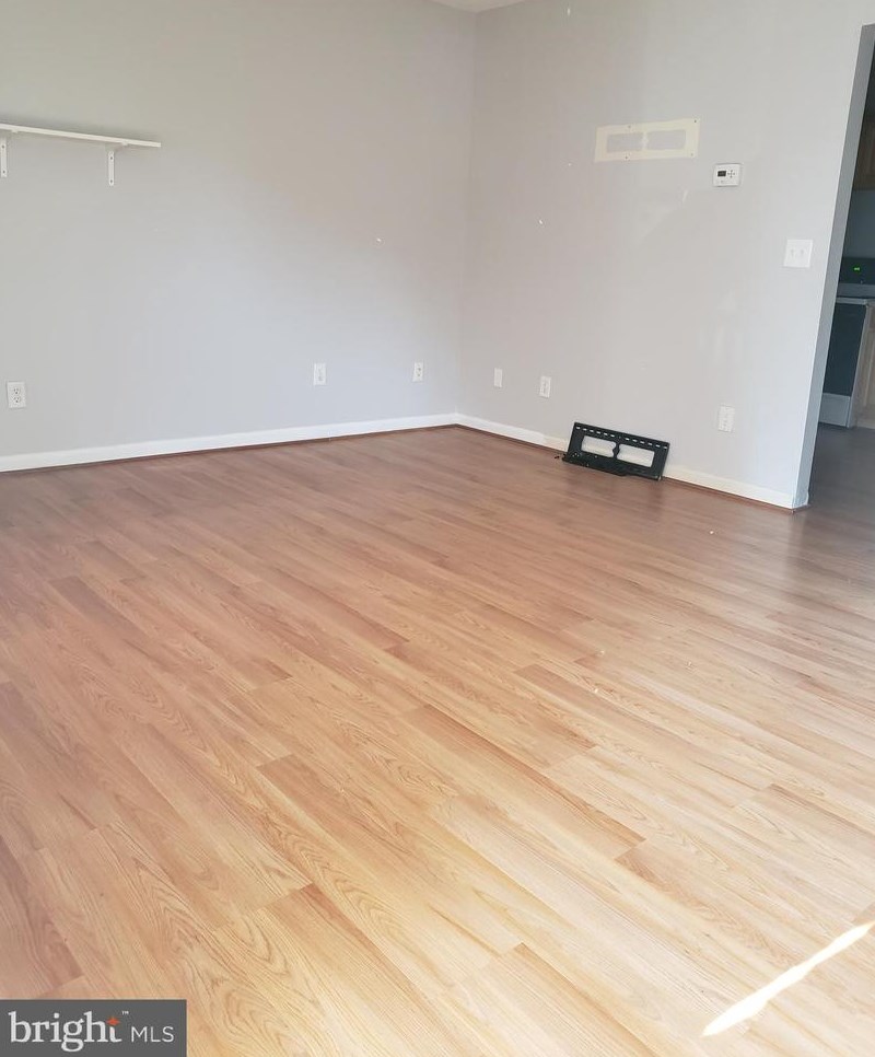 400 Burns St, Ranson, WV 25438