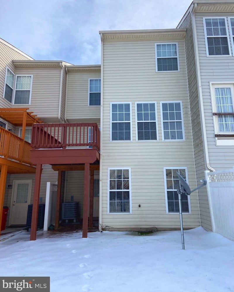 1251 Mare St, Ranson, WV 25438