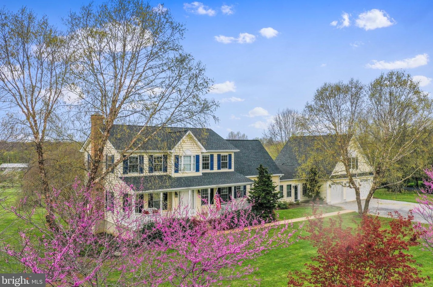 59 Patent House Road, Charles Town, WV 25414