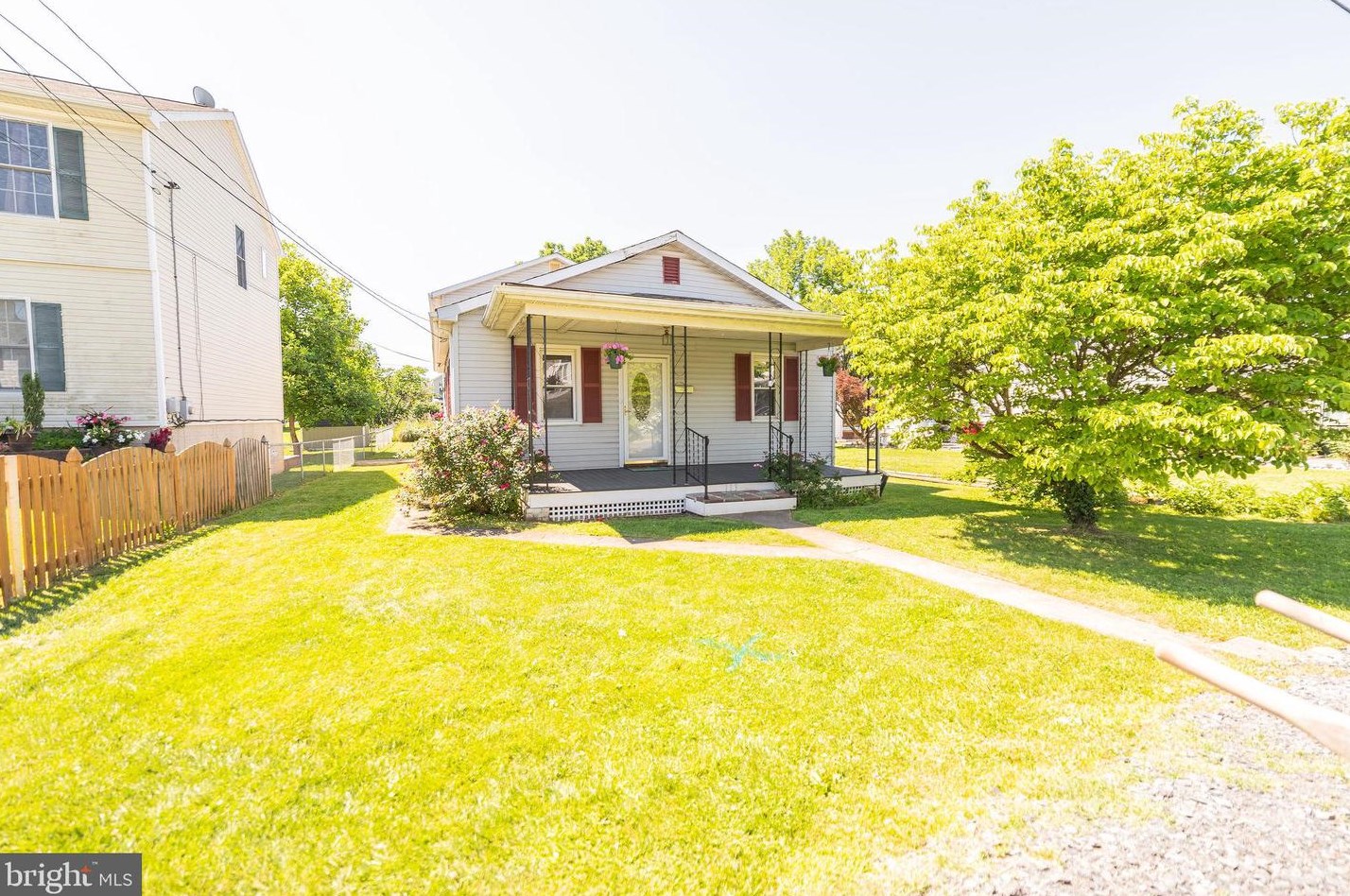 113 W 6th Ave, Ranson, WV 25438