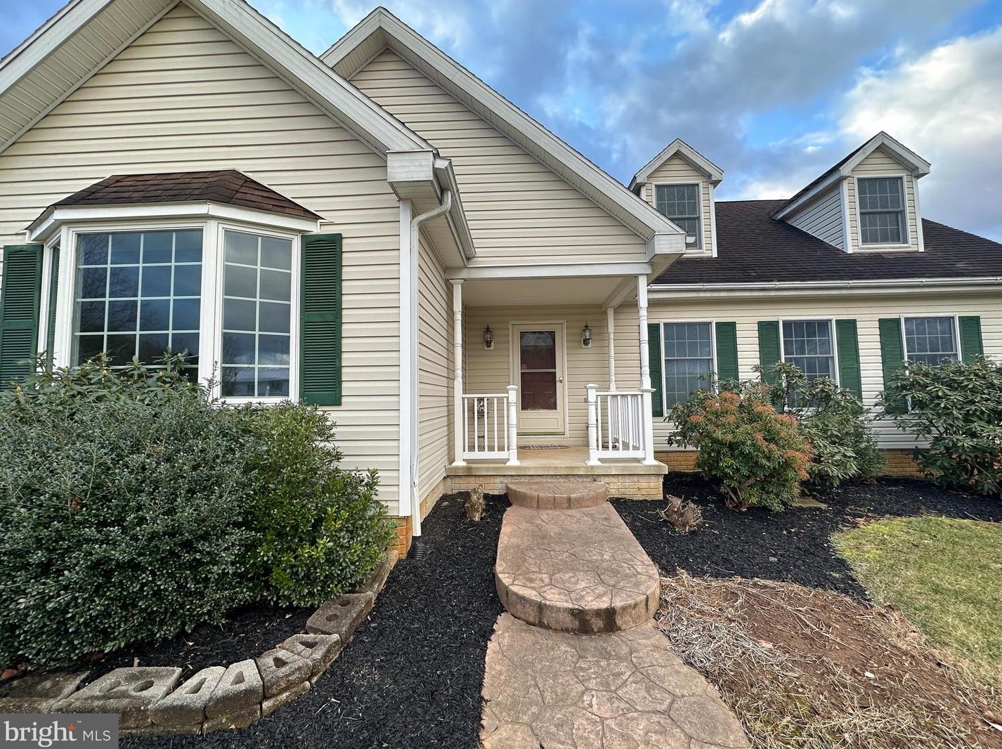 26 Staley Dr, Shepherdstown, WV 25443