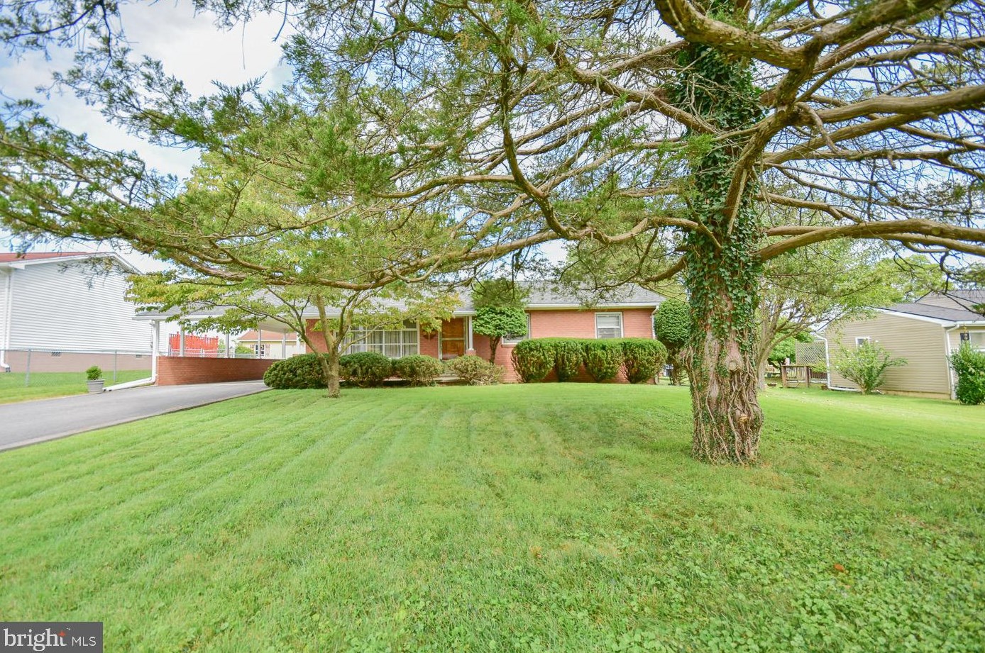 50 Elm St, Harpers Ferry WV 25425-6005 exterior