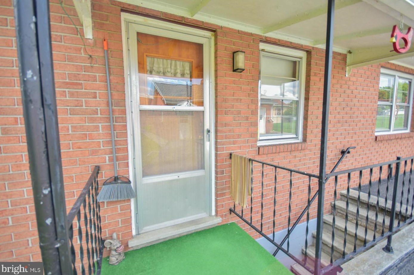 50 Elm St, Harpers Ferry WV 25425-6005 exterior