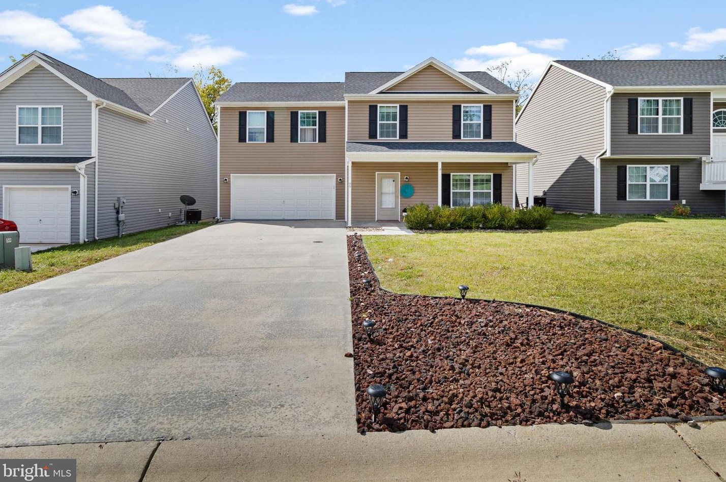 99 Nathaniel Dr, Charles Town, WV 25414