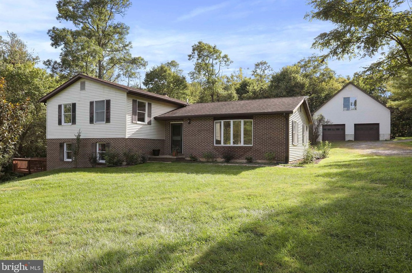 10668 Leetown Rd, Martinsburg, WV 25430