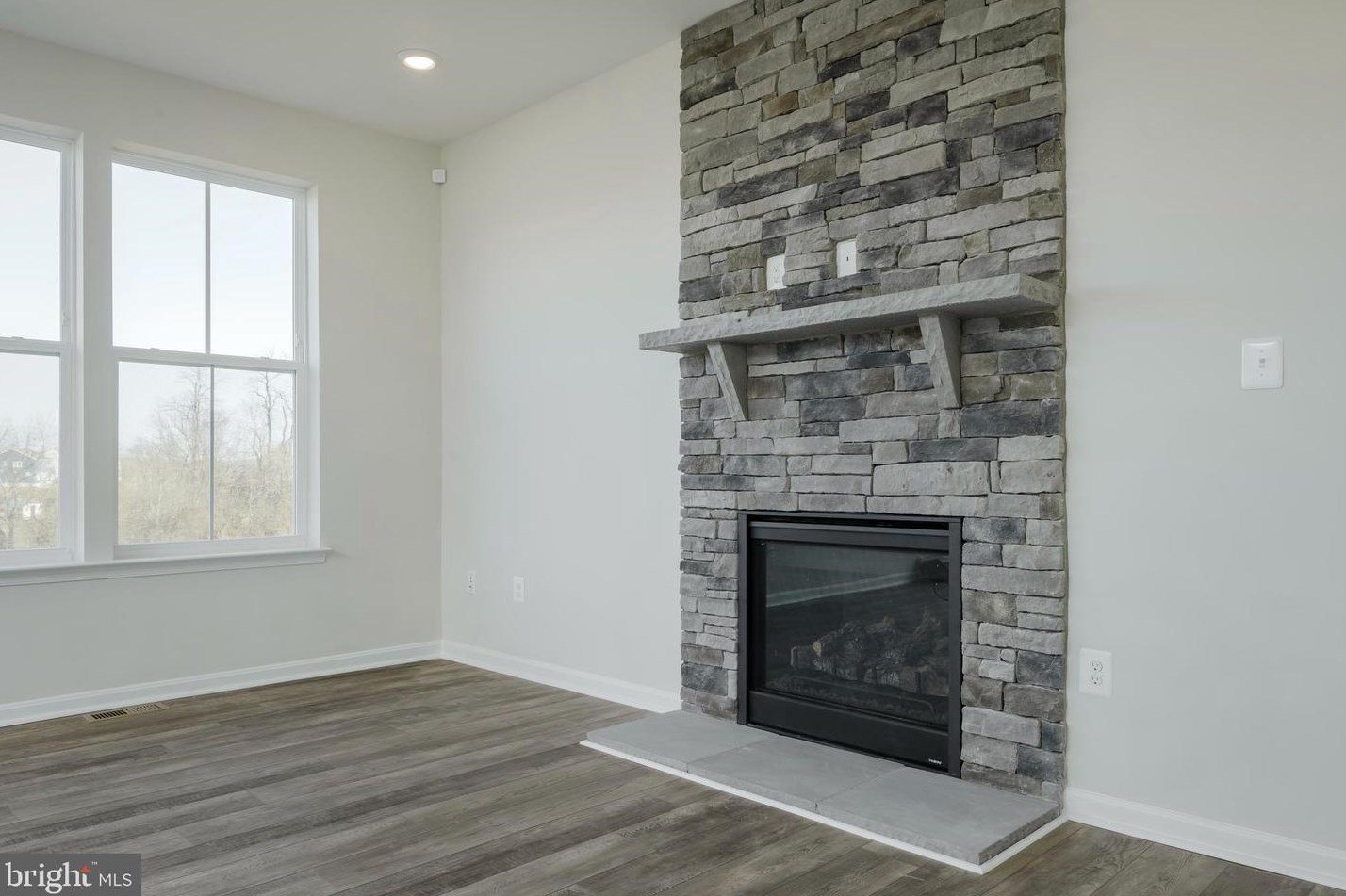 99 Branson Cir, Shepherdstown, WV 25443
