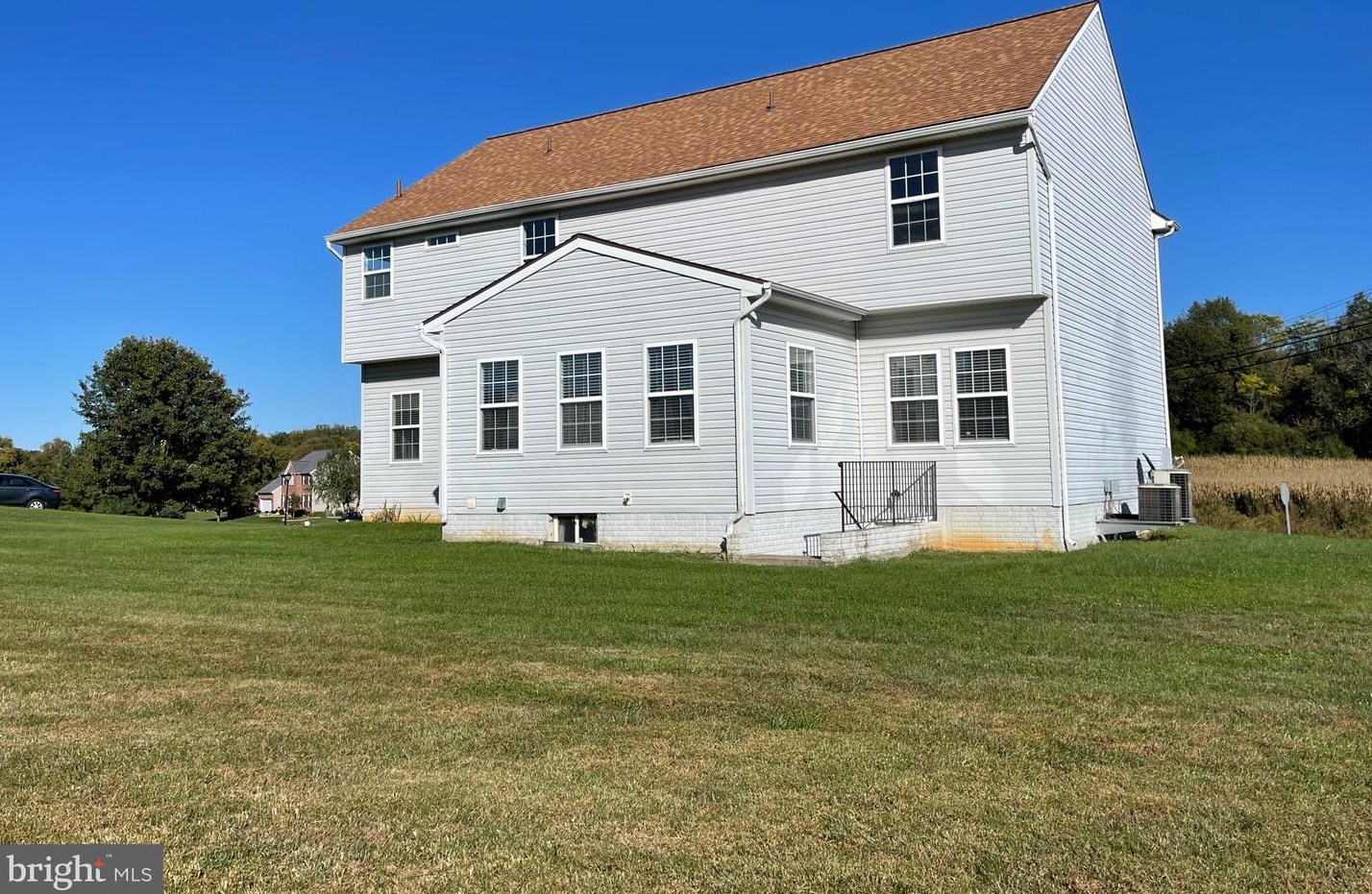 11 Orleans Dr, Shepherdstown, WV 25443