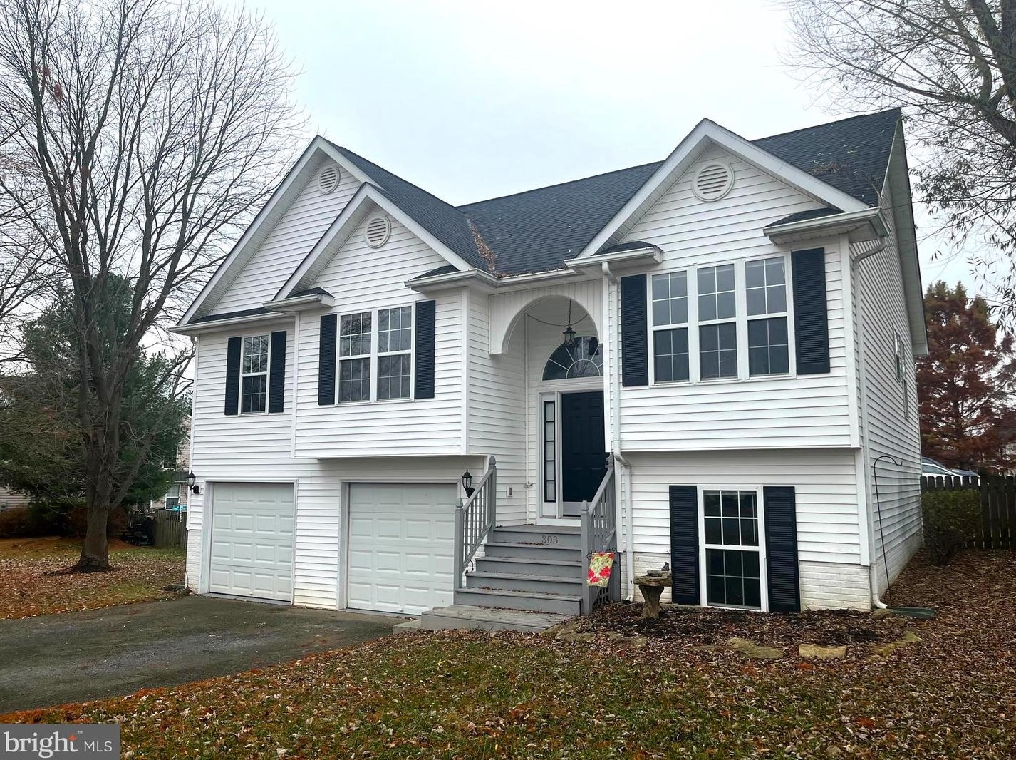 303 Barrel Horse Dr, Charles Town, WV 25414