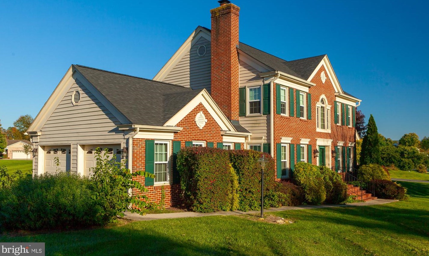 1220 Cloverdale Road, Charles Town, WV 25414