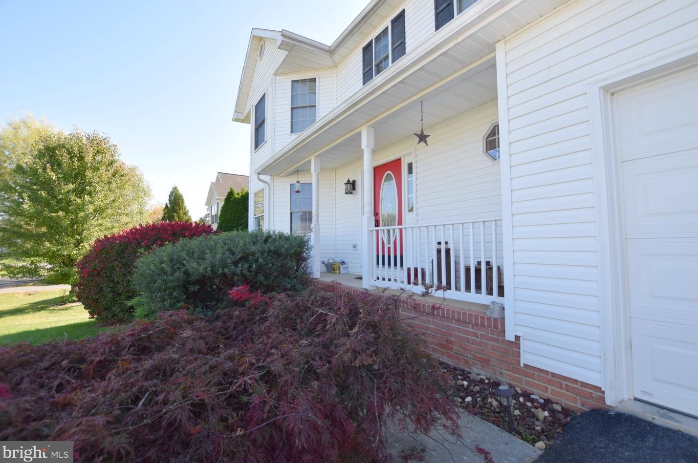 47 Snowshoe Ct, Ranson WV  25438-4848 exterior