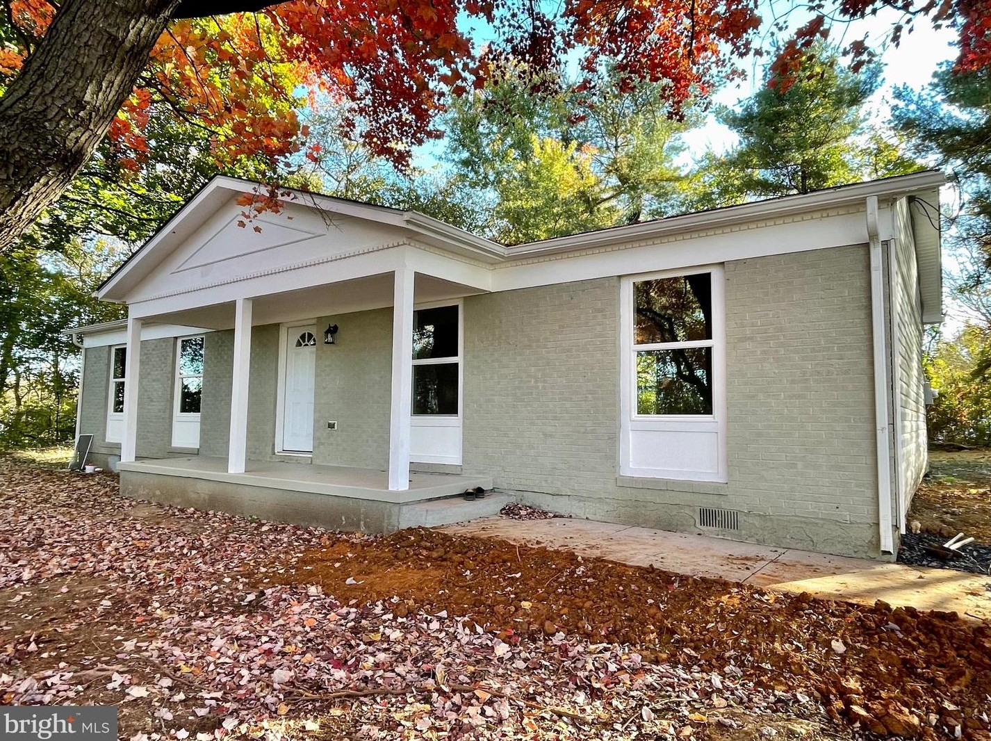 100 Hunting Horn Ln, Martinsburg, WV