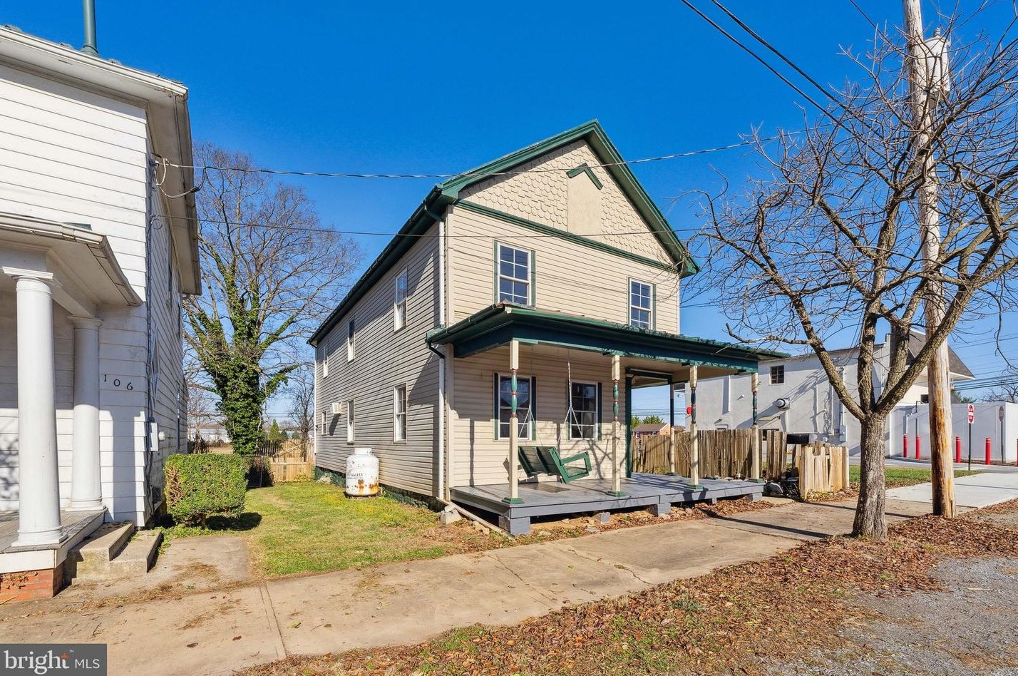 104 7th Ave, Ranson WV  25438-1439 exterior