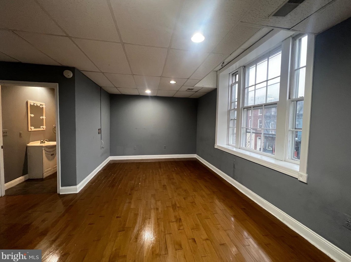 132 W Washington St, Charles Town, WV 25414