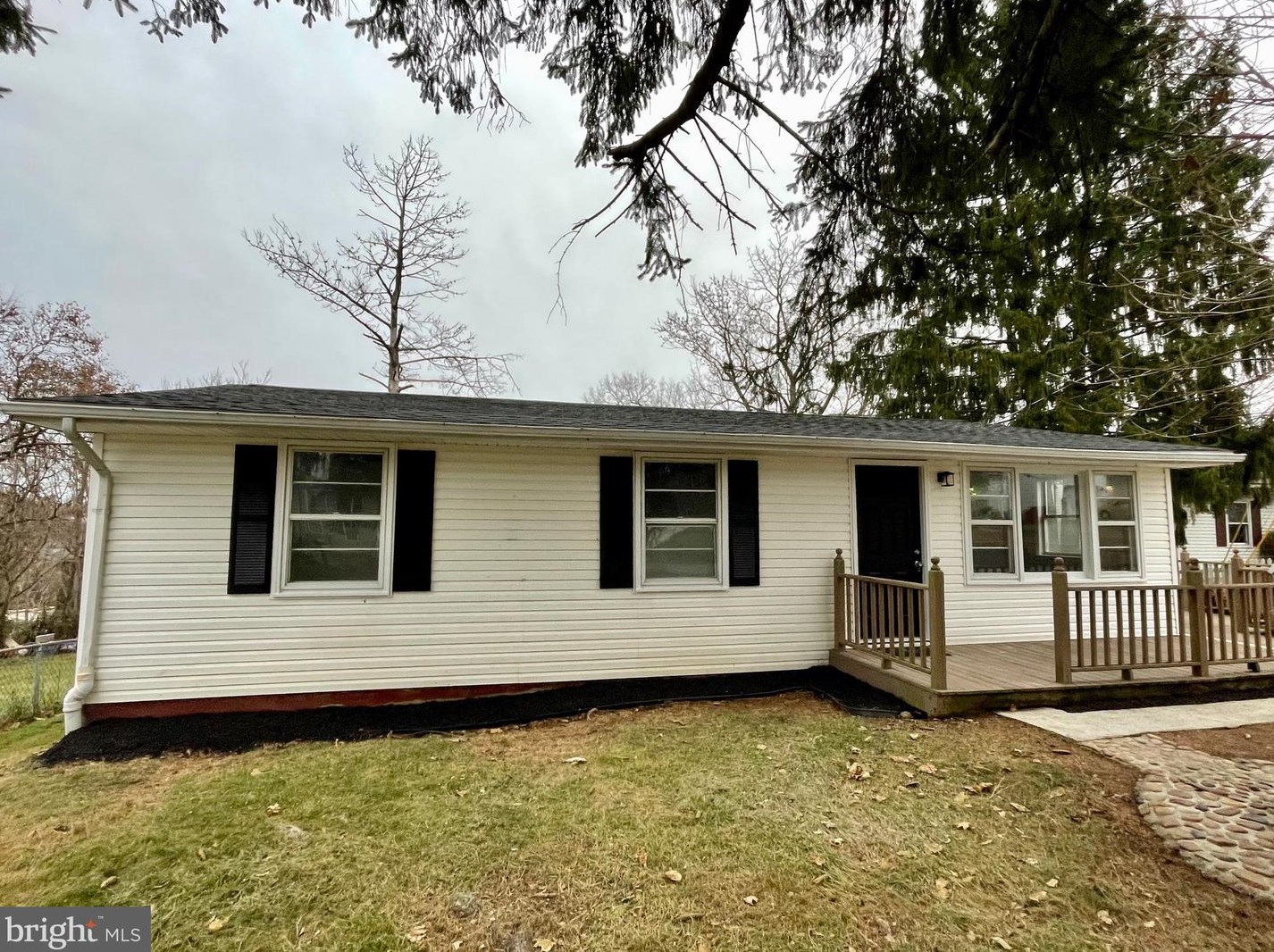 136 Higgs Blvd, Charles Town, WV 25414