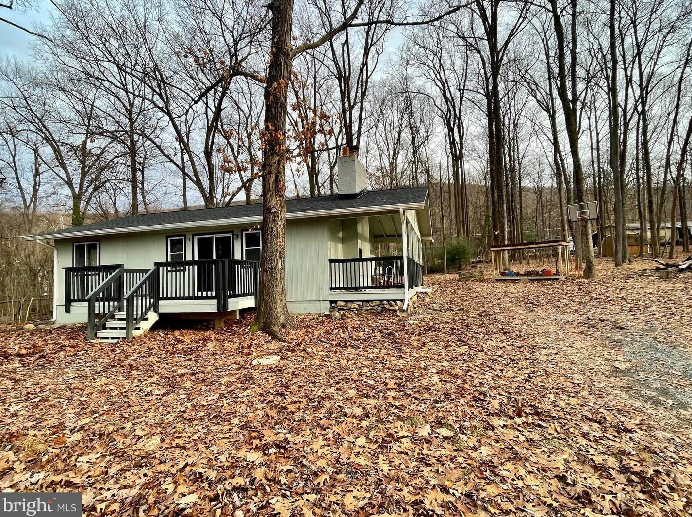 502 Huckleberry Ln, Harpers Ferry, WV 25425