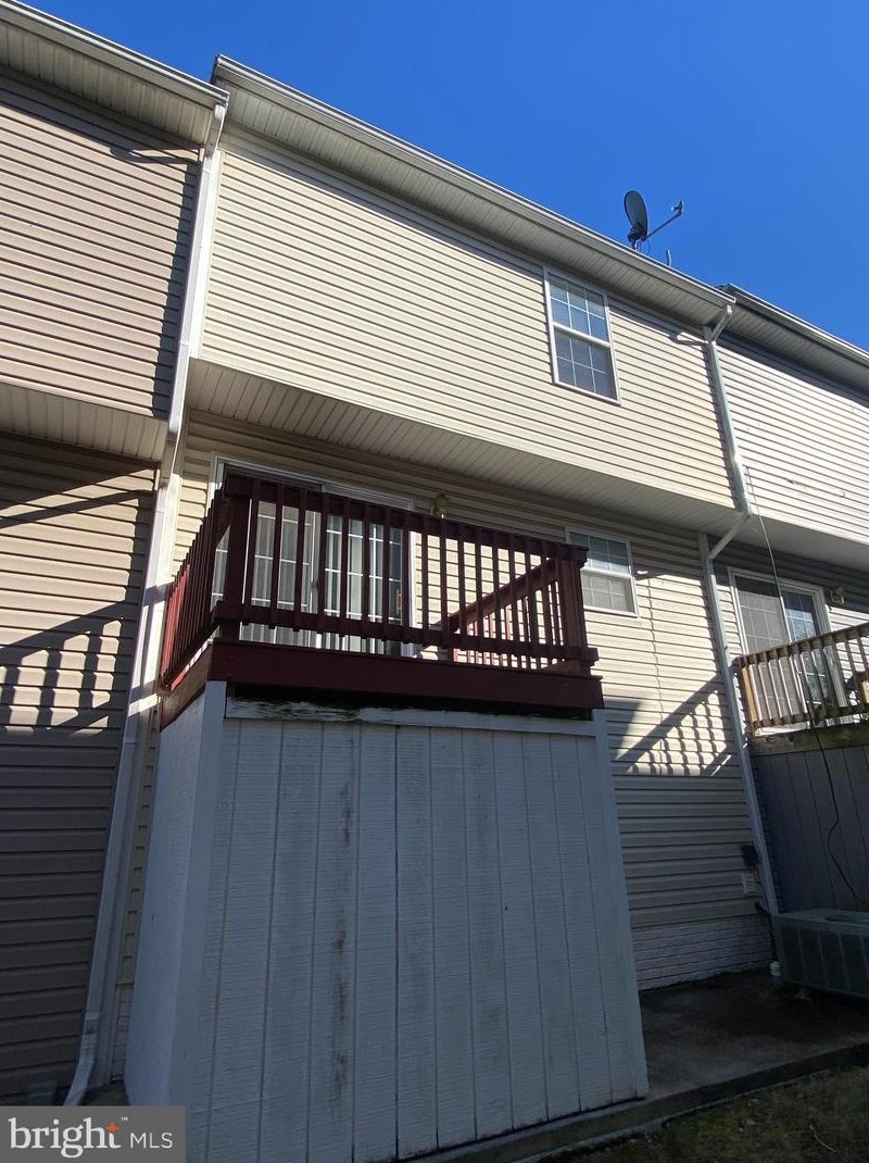121 N Marshall St, Ranson, WV 25438