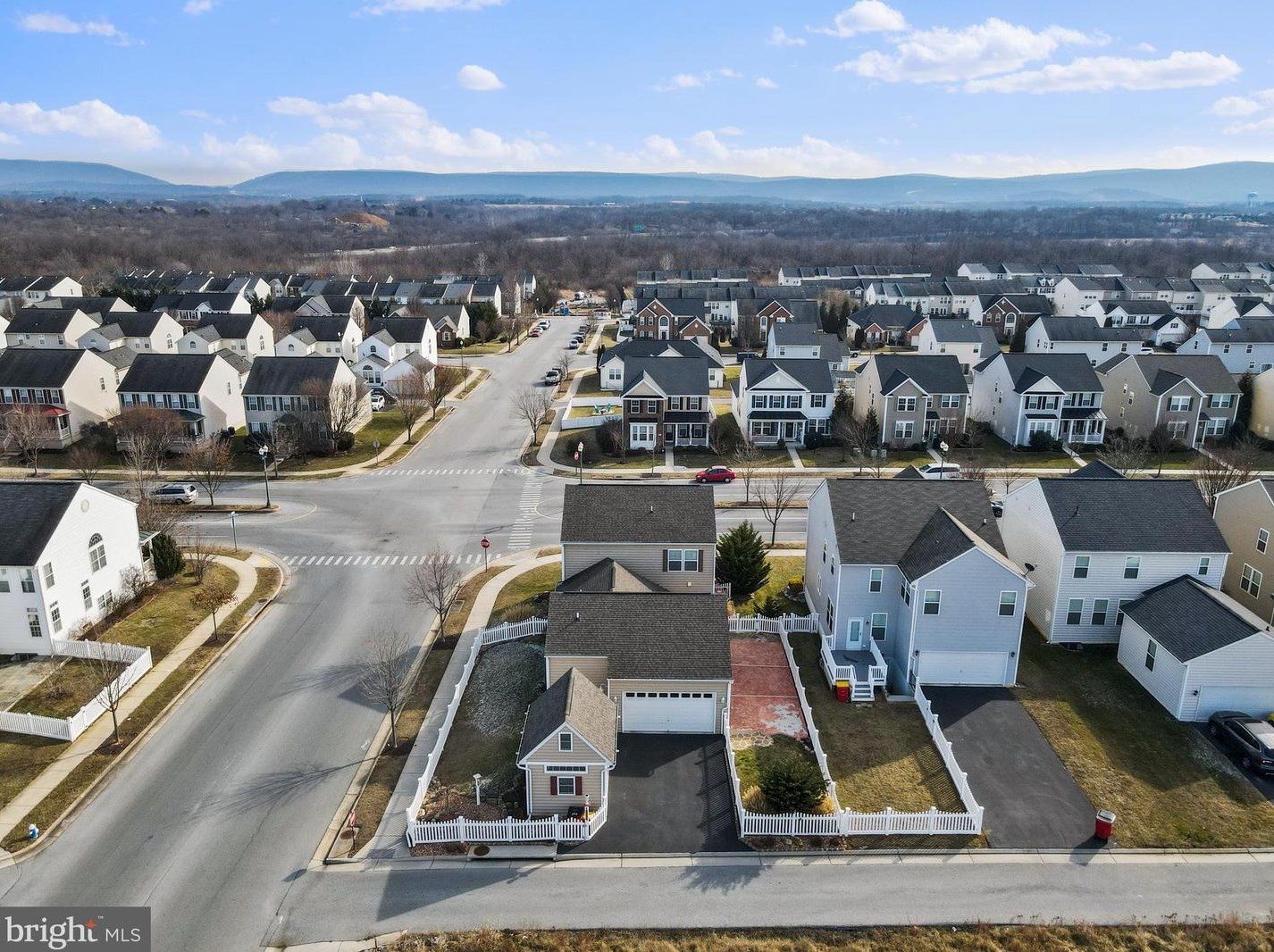 1257 Fairfax Blvd, Ranson WV  25438-5740 exterior